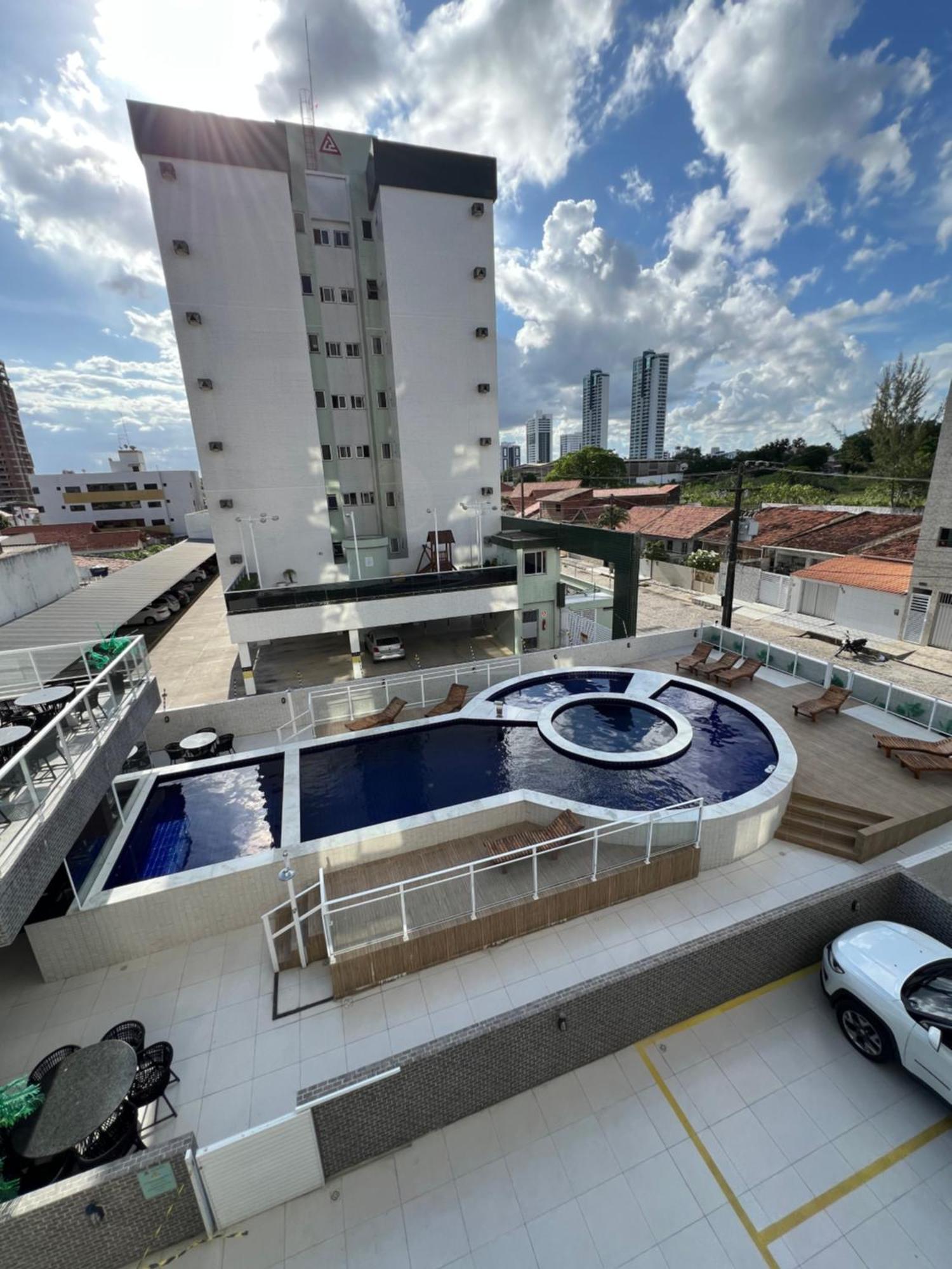 Flat De Alto Padrao Ar Condicionado Piscina E Academia *